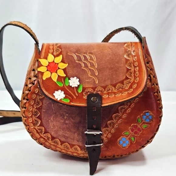 Handbags - Handcrafted Vintage Brown Leather Braided Floral Bag
